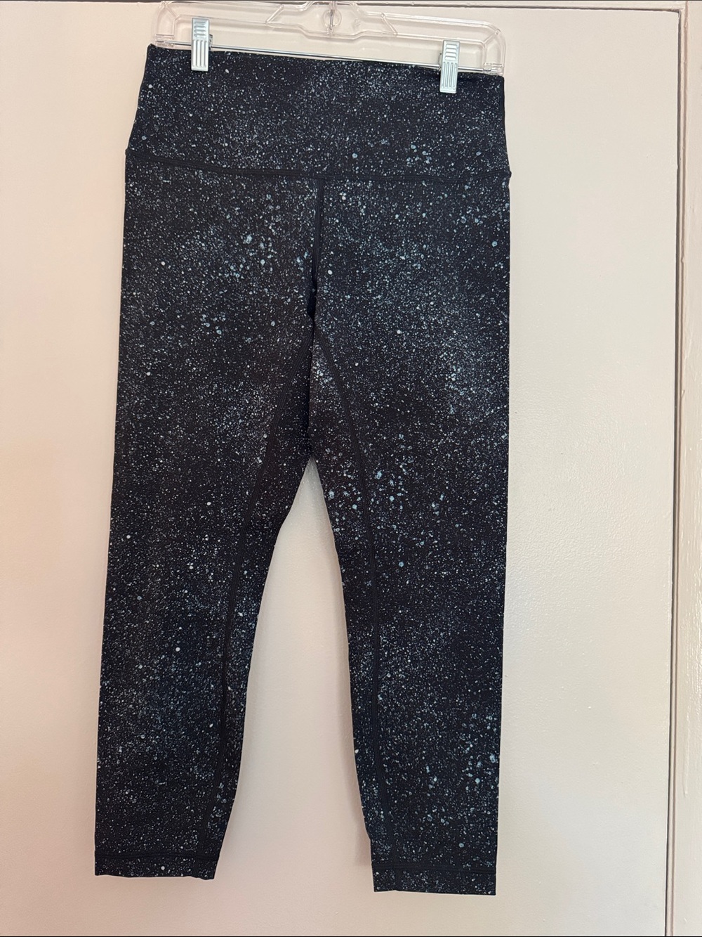 lululemon athletica Black with White Speckle Leggings, Women’s size 10